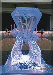 Diamond on Swirl Pedestal